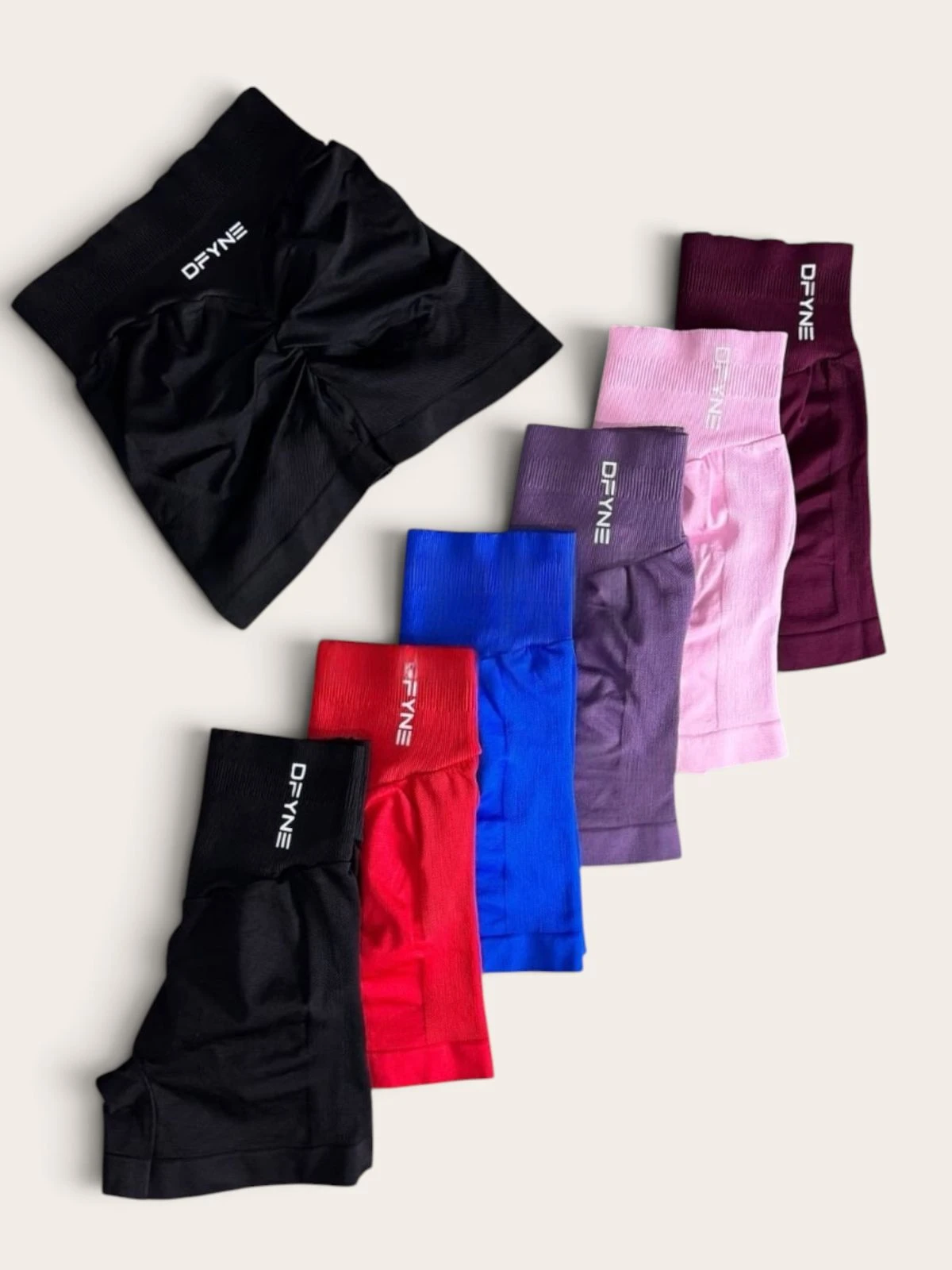 DFYNE Impact - Push Up Shorts